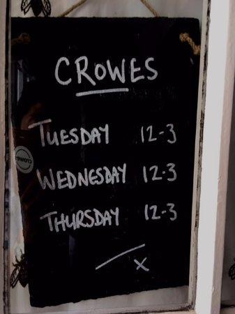 Crowes